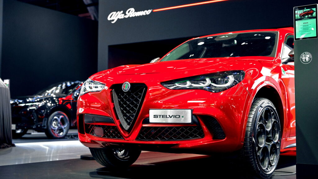  Stellantis Spent 17 Years Emptying Its Italian Plants, Now It Wants A Chinese Automaker To Fill Them