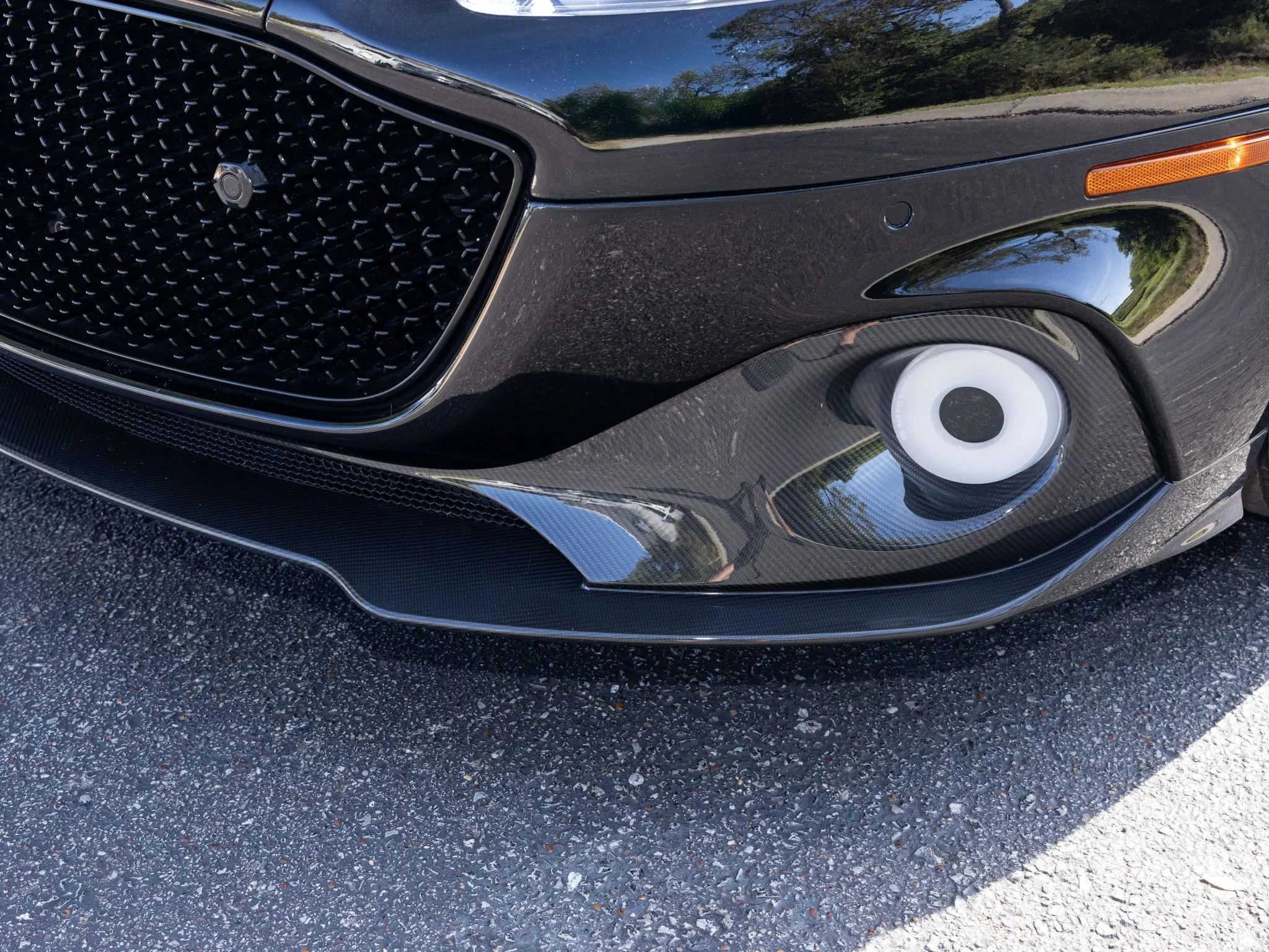 The V12 Super Sedan Is A Dead Segment, But This Aston Martin Didn’t Get The Memo