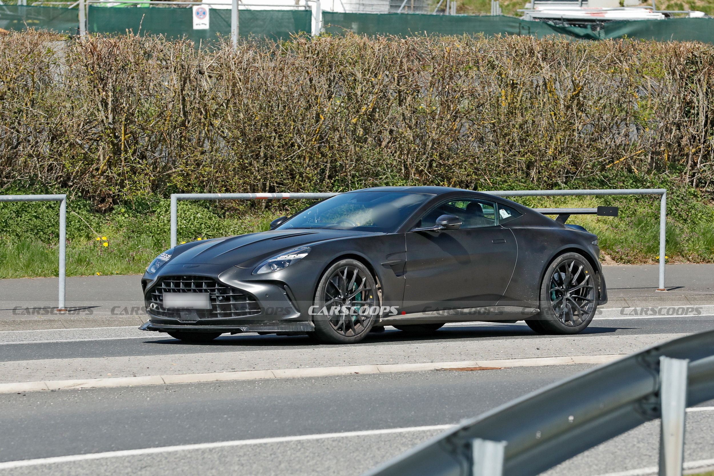 The Regular Vantage Has Four Exhaust Pipes, This Prototype Has Eight