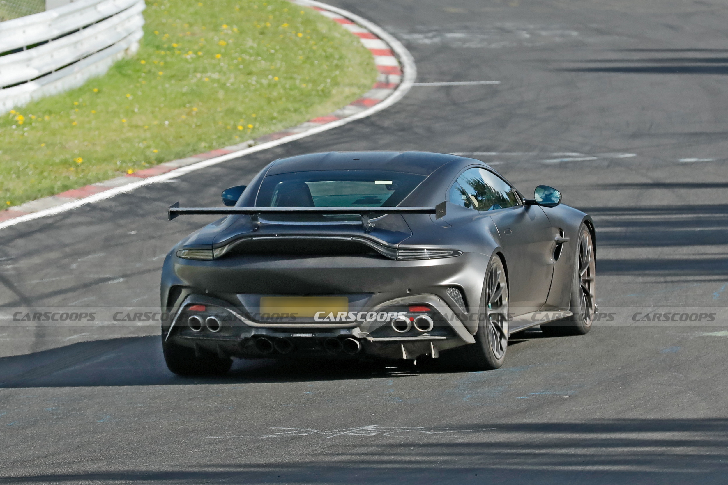 The Regular Vantage Has Four Exhaust Pipes, This Prototype Has Eight