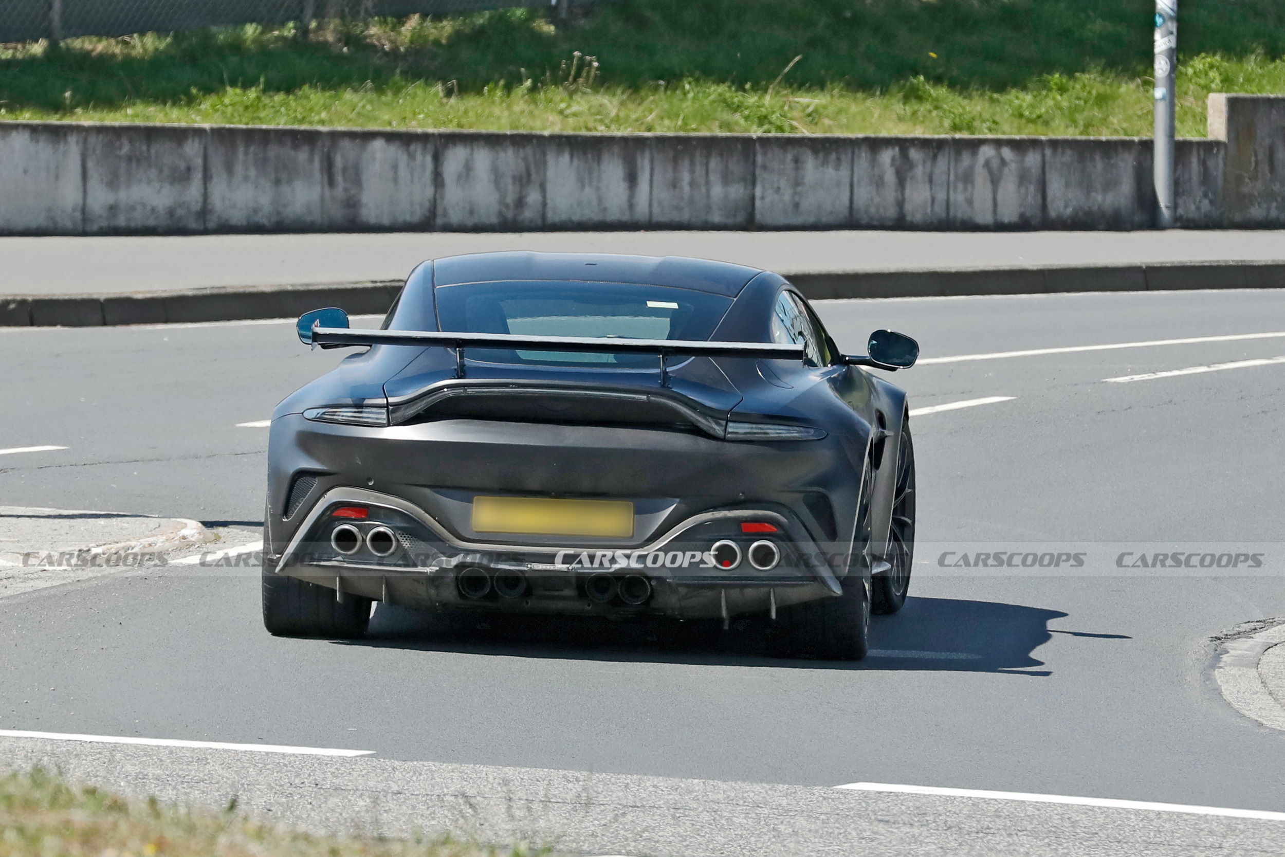 The Regular Vantage Has Four Exhaust Pipes, This Prototype Has Eight