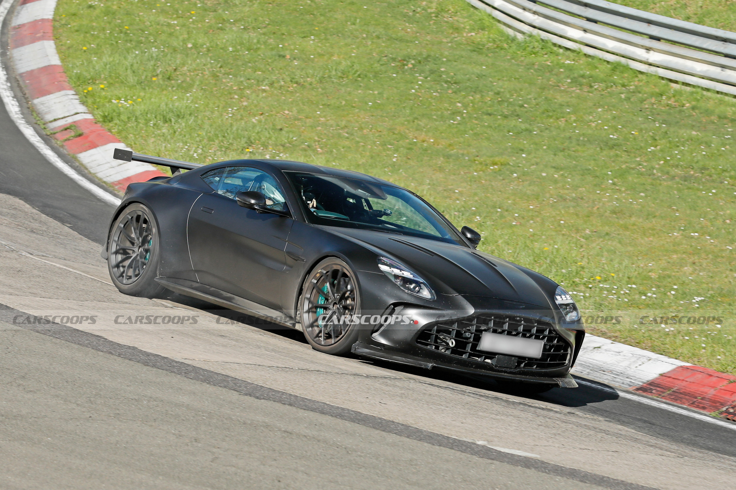 The Regular Vantage Has Four Exhaust Pipes, This Prototype Has Eight