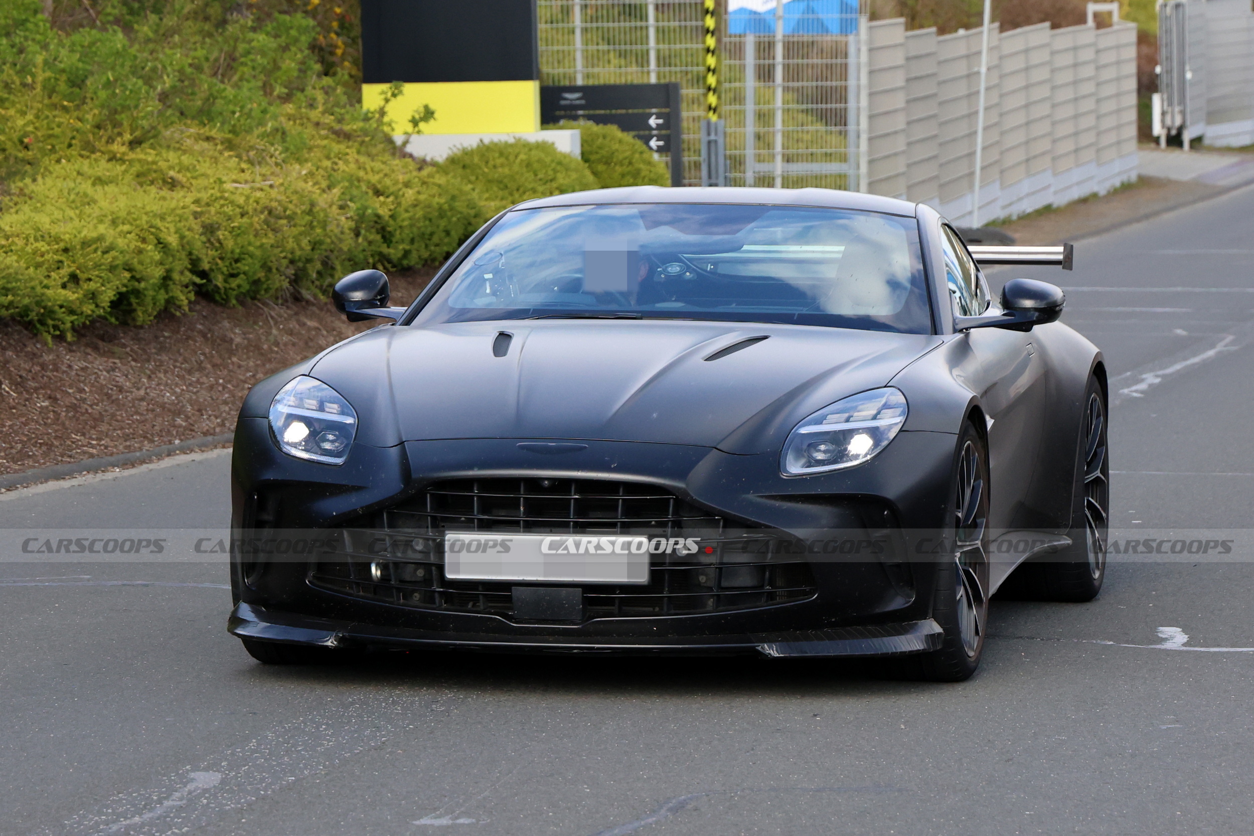 The Regular Vantage Has Four Exhaust Pipes, This Prototype Has Eight