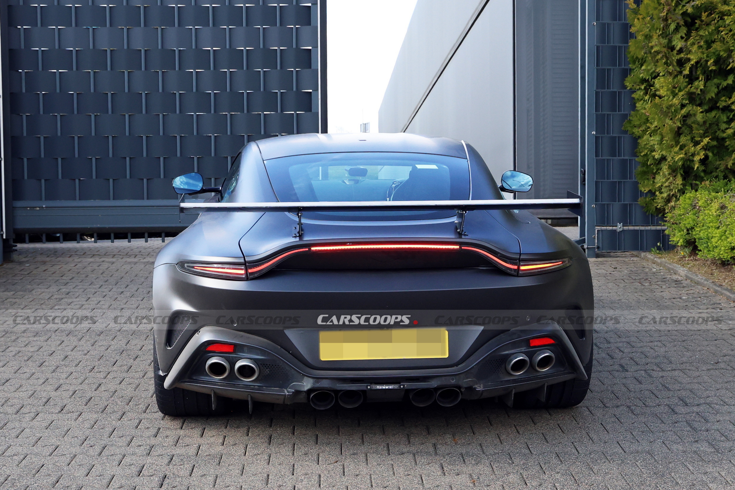 The Regular Vantage Has Four Exhaust Pipes, This Prototype Has Eight
