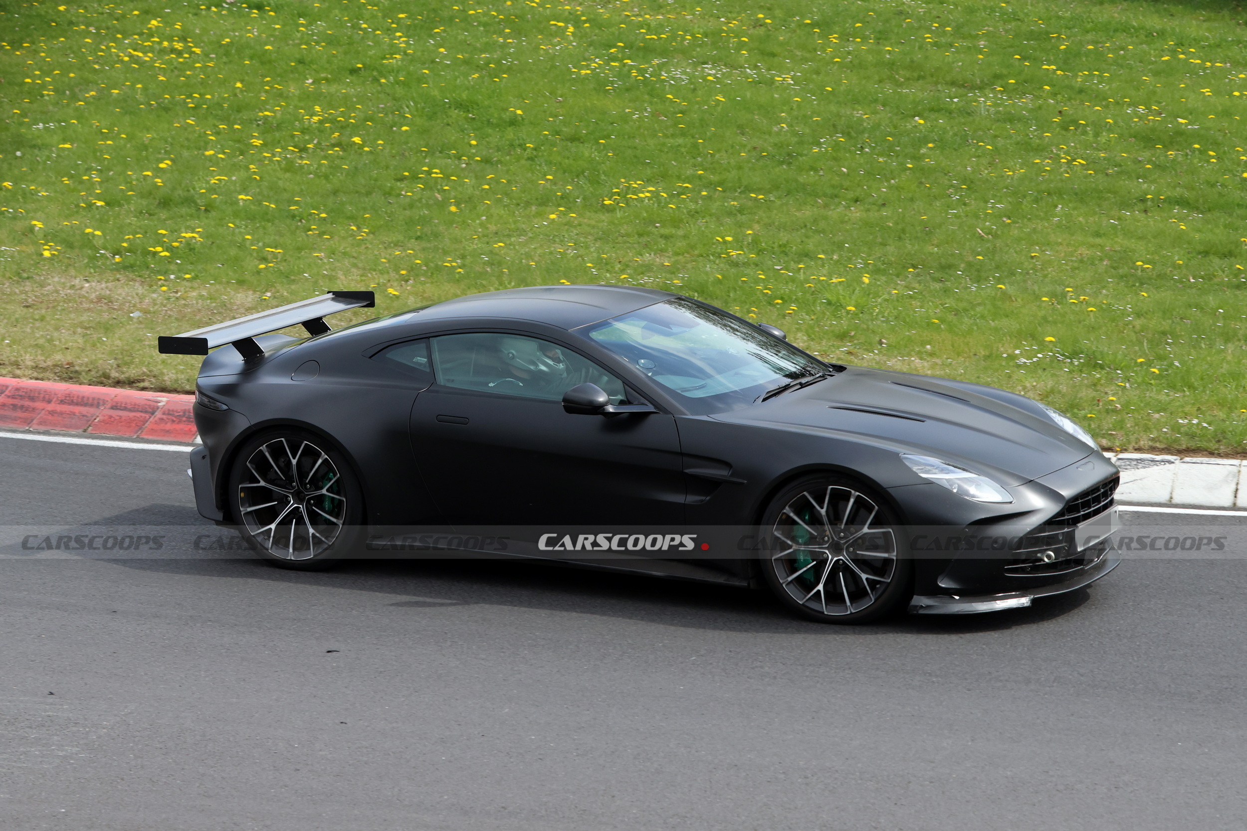The Regular Vantage Has Four Exhaust Pipes, This Prototype Has Eight