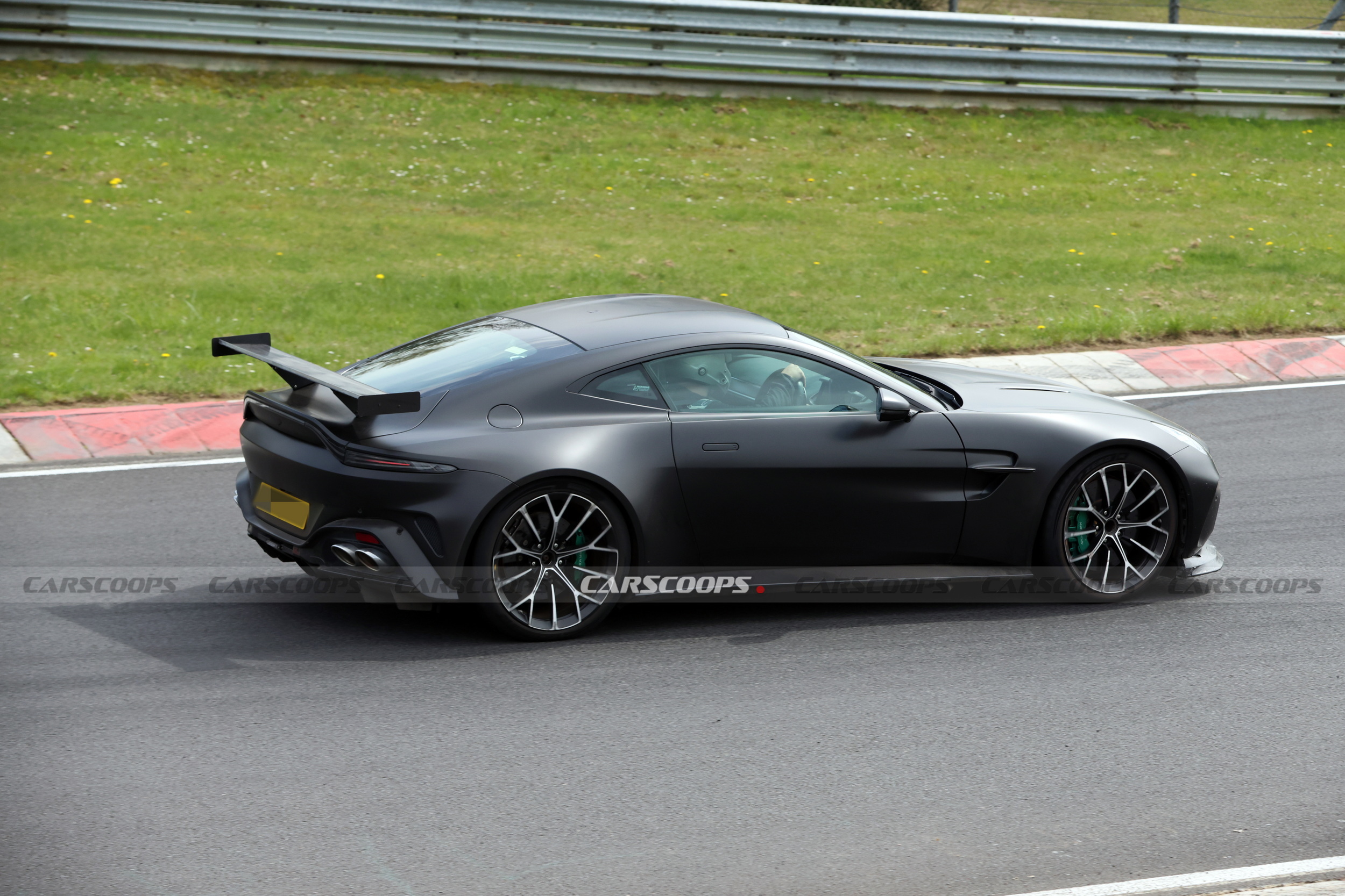 The Regular Vantage Has Four Exhaust Pipes, This Prototype Has Eight