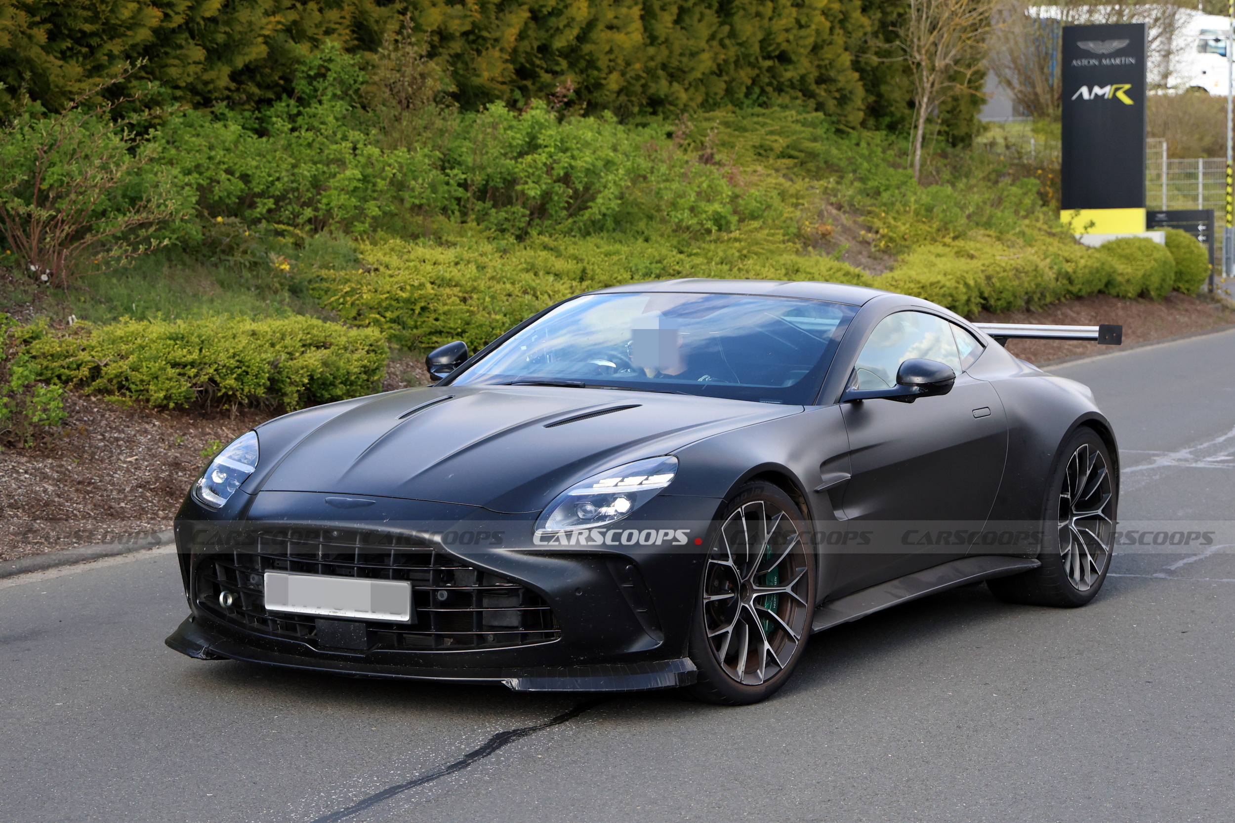 The Regular Vantage Has Four Exhaust Pipes, This Prototype Has Eight