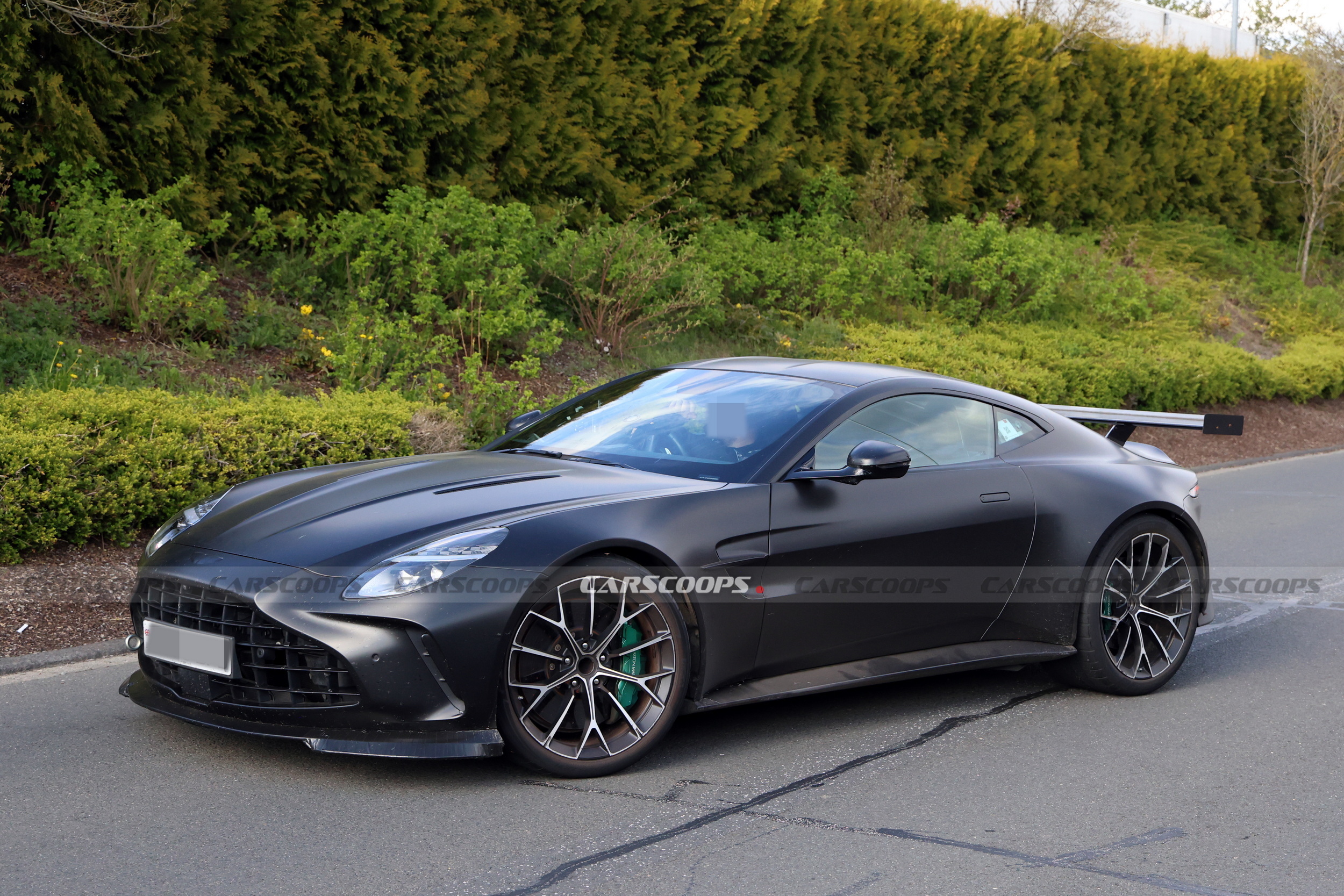 The Regular Vantage Has Four Exhaust Pipes, This Prototype Has Eight