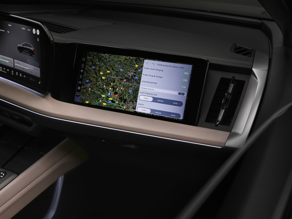 Audi Fixed The 2027 Q4 E-Tron’s Controls Everyone Complained About, Then Removed A Different Set