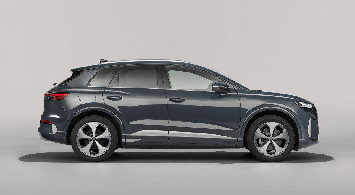 Audi Fixed The 2027 Q4 E-Tron’s Controls Everyone Complained About, Then Removed A Different Set