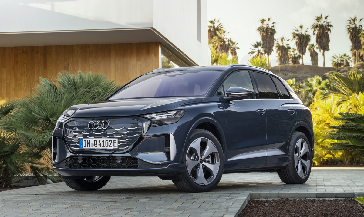 Audi Fixed The 2027 Q4 E-Tron’s Controls Everyone Complained About, Then Removed A Different Set