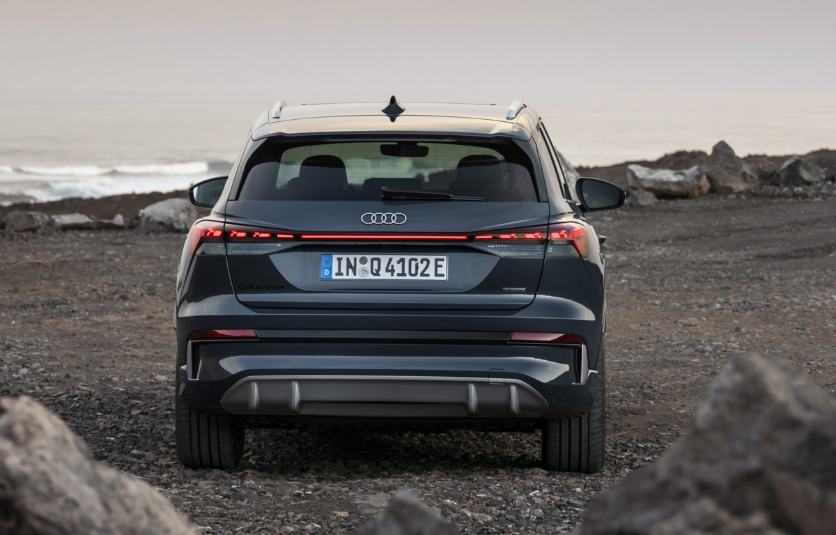 Audi Fixed The 2027 Q4 E-Tron’s Controls Everyone Complained About, Then Removed A Different Set