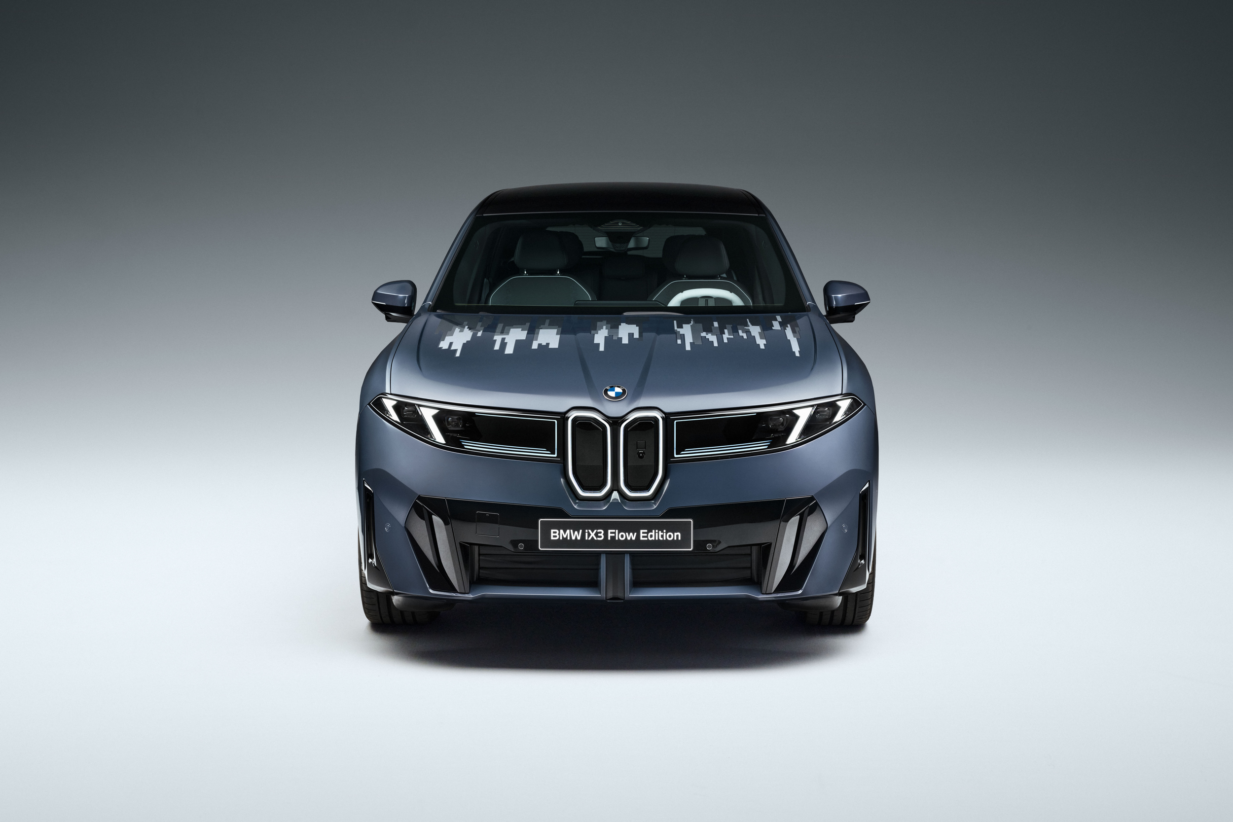 BMW Puts A Kindle-Style Display On The Hood Of Its iX3