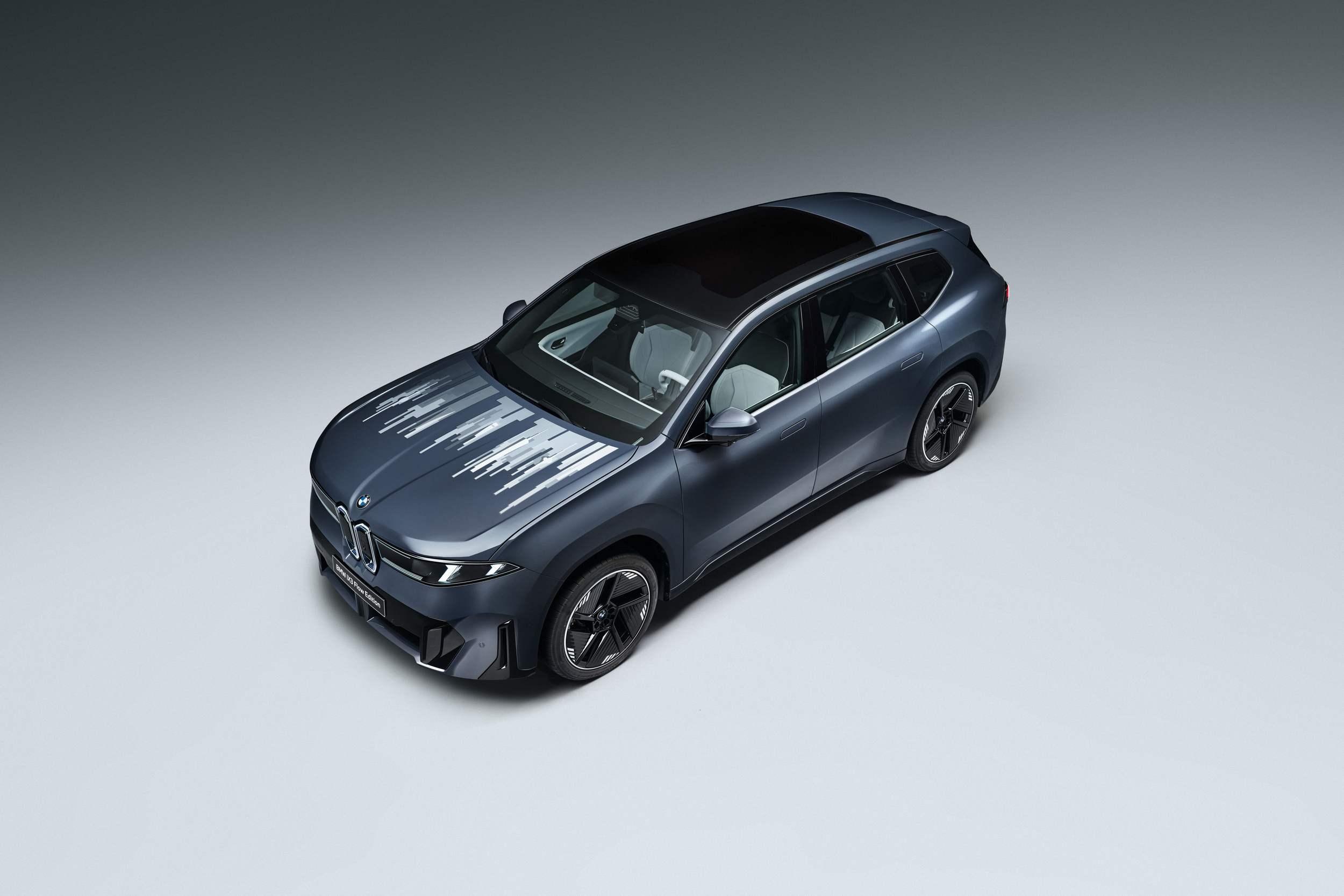 BMW Puts A Kindle-Style Display On The Hood Of Its iX3