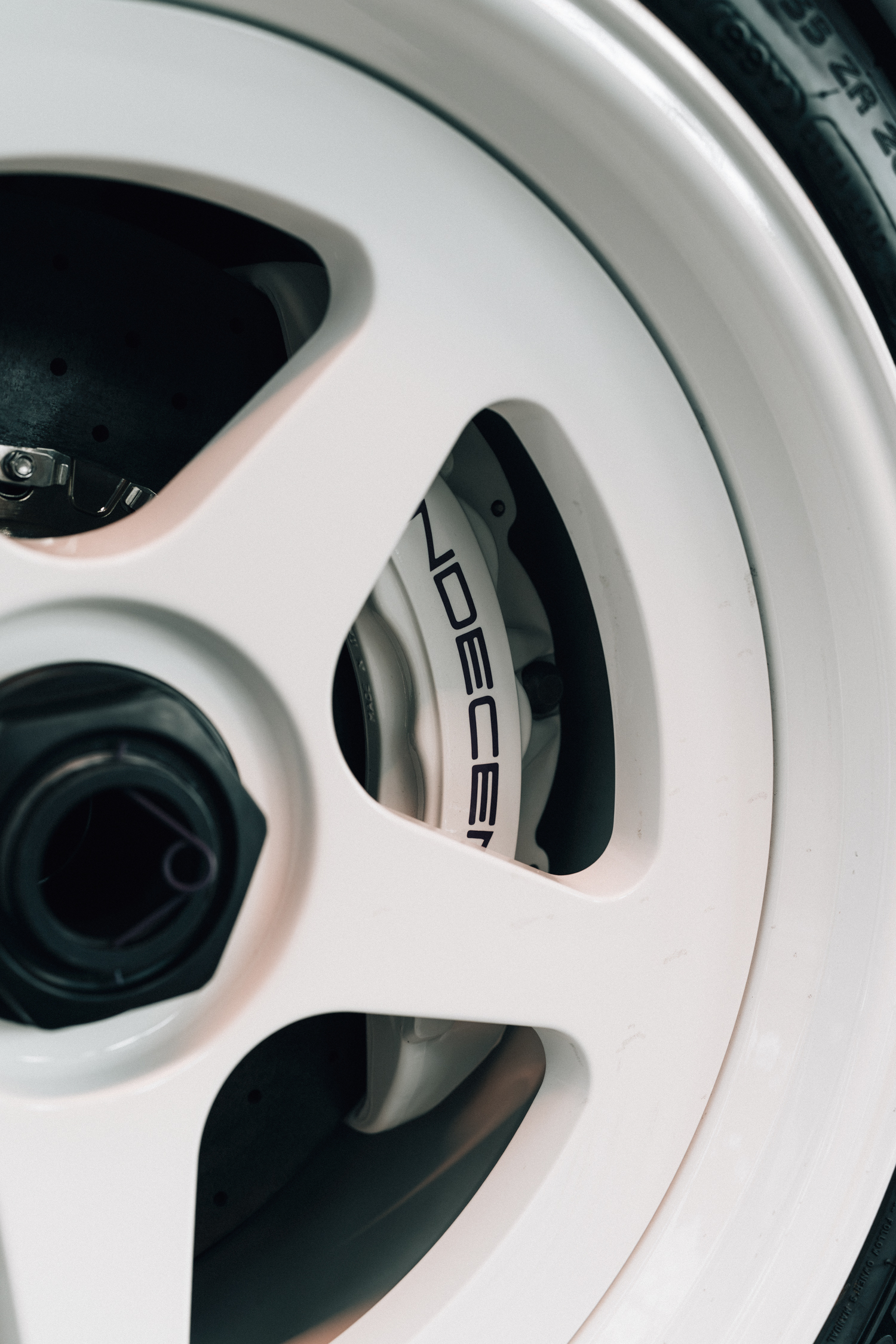 Крихітний тюнер щойно випередив Porsche у власному відродженні Slantnose