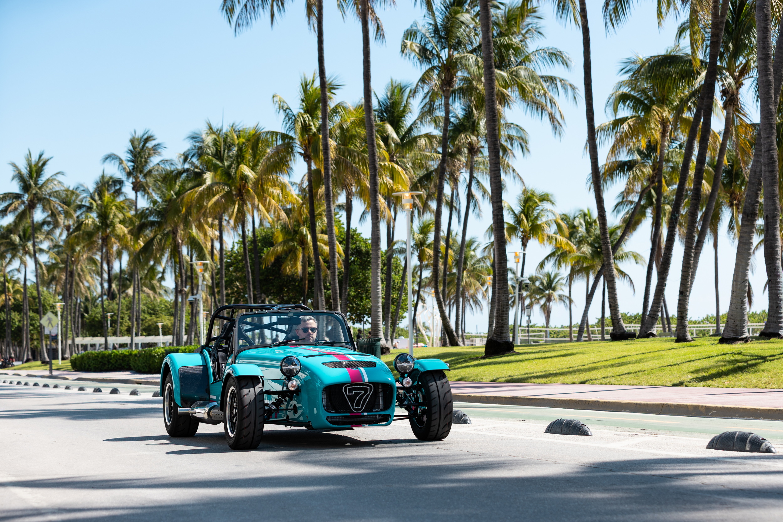 Caterham’s Miami Special Weighs Half A Miata And Does 0-60 In 3.8 Seconds On Just 210 HP
