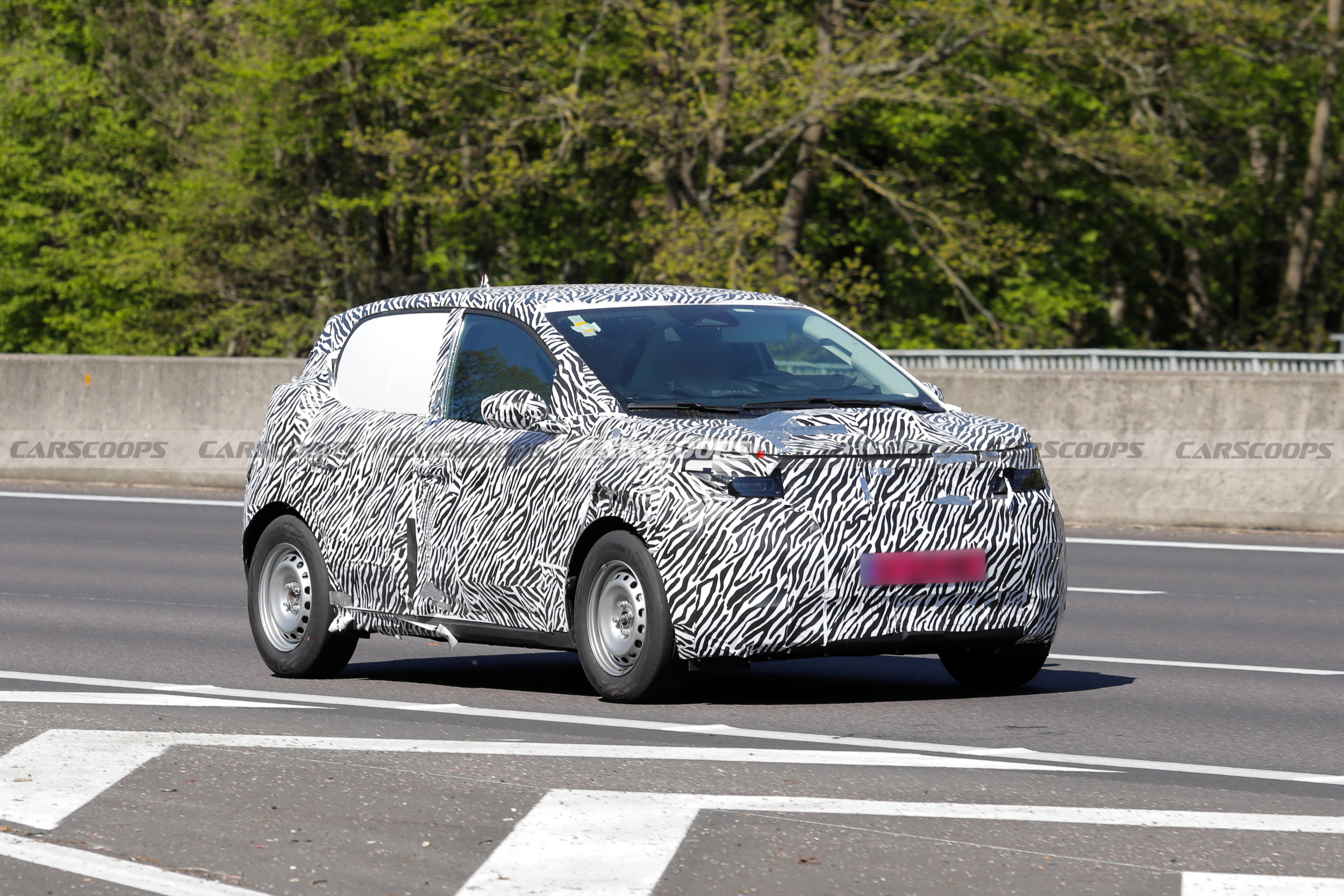 Бюджетният EV Spring на Dacia премества производството в Европа – и става все по-скъп