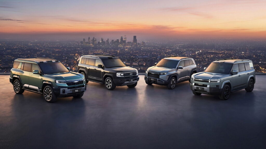  BYD&rsquo;s Fang Cheng Bao Goes Wild With 1,000 HP Supercar And High-Performance EV Lineup