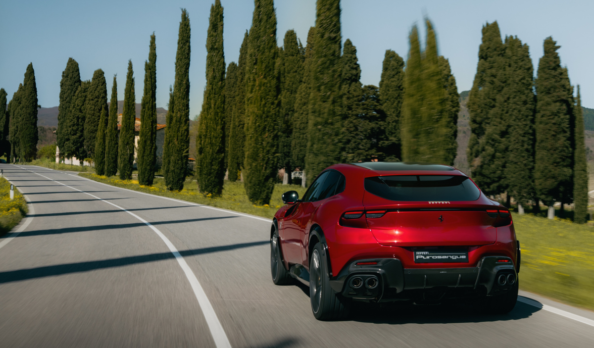 Ferrari вирішила одну проблему, якої ні в кого не було з Purosangue, і одну, яку вони вирішили