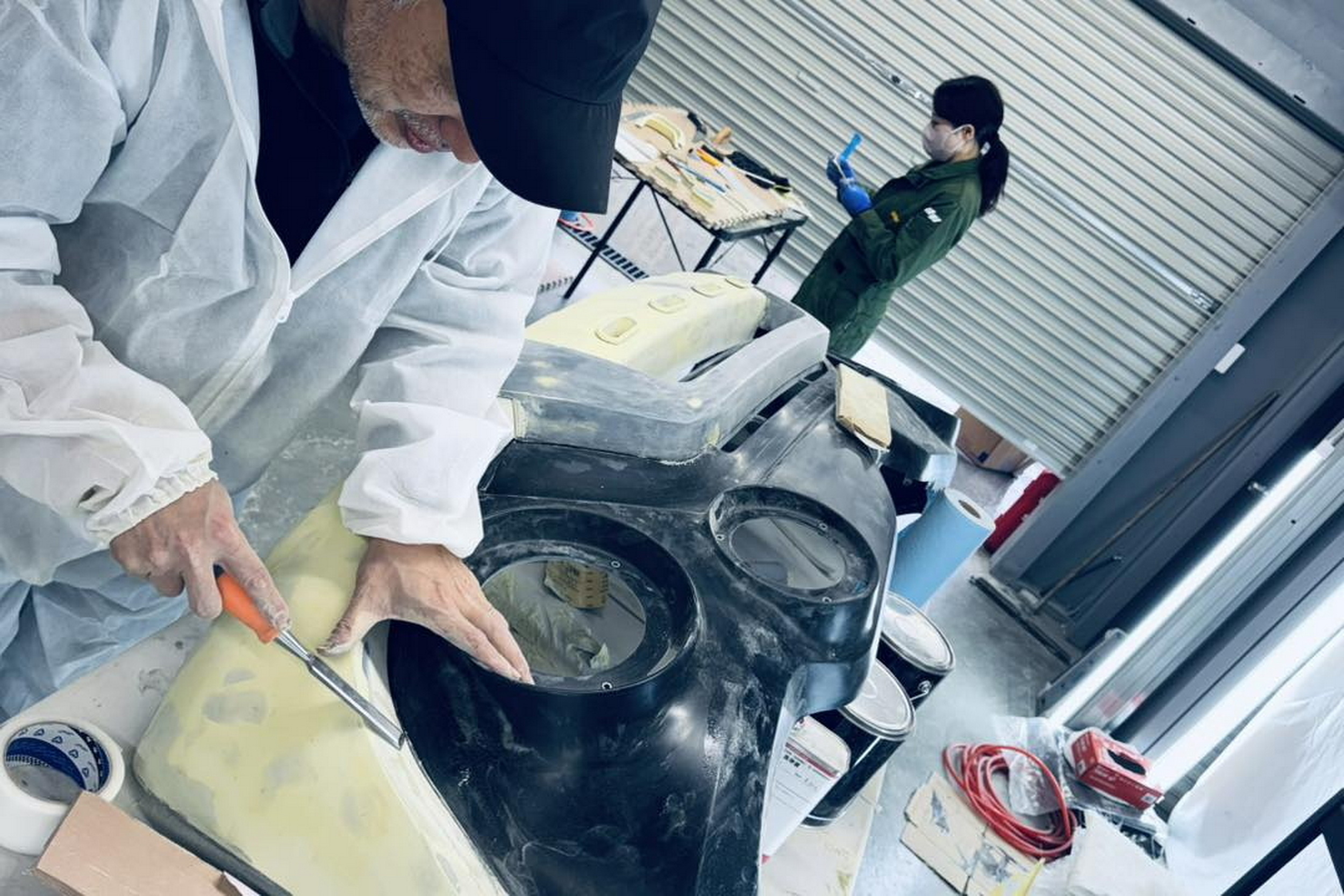 Комплект Hatano для Twingo вартістю 8500 доларів США створює враження 911 Dakar з міським автомобілем потужністю 90 к.с.