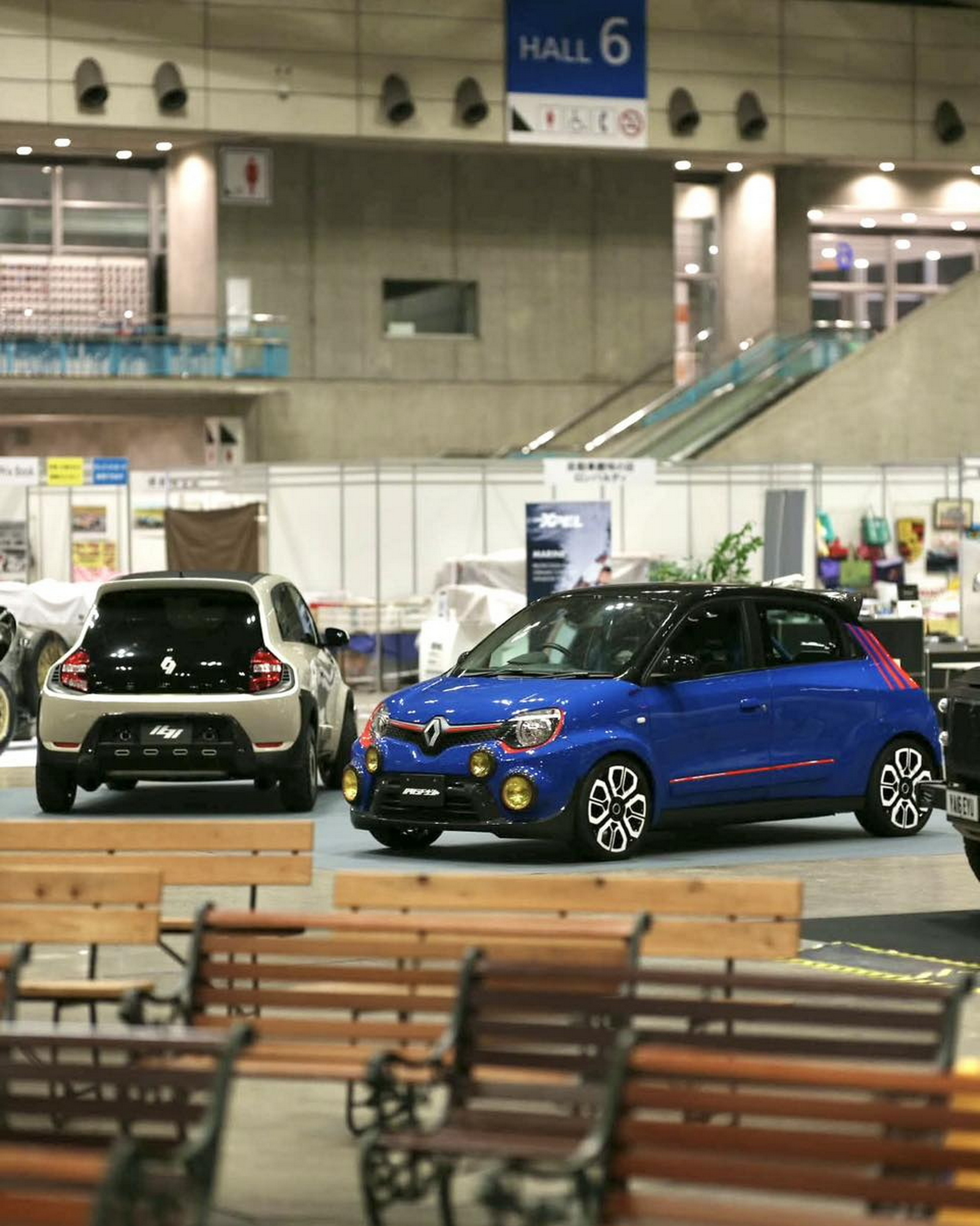 Комплект Hatano для Twingo вартістю 8500 доларів США створює враження 911 Dakar з міським автомобілем потужністю 90 к.с.