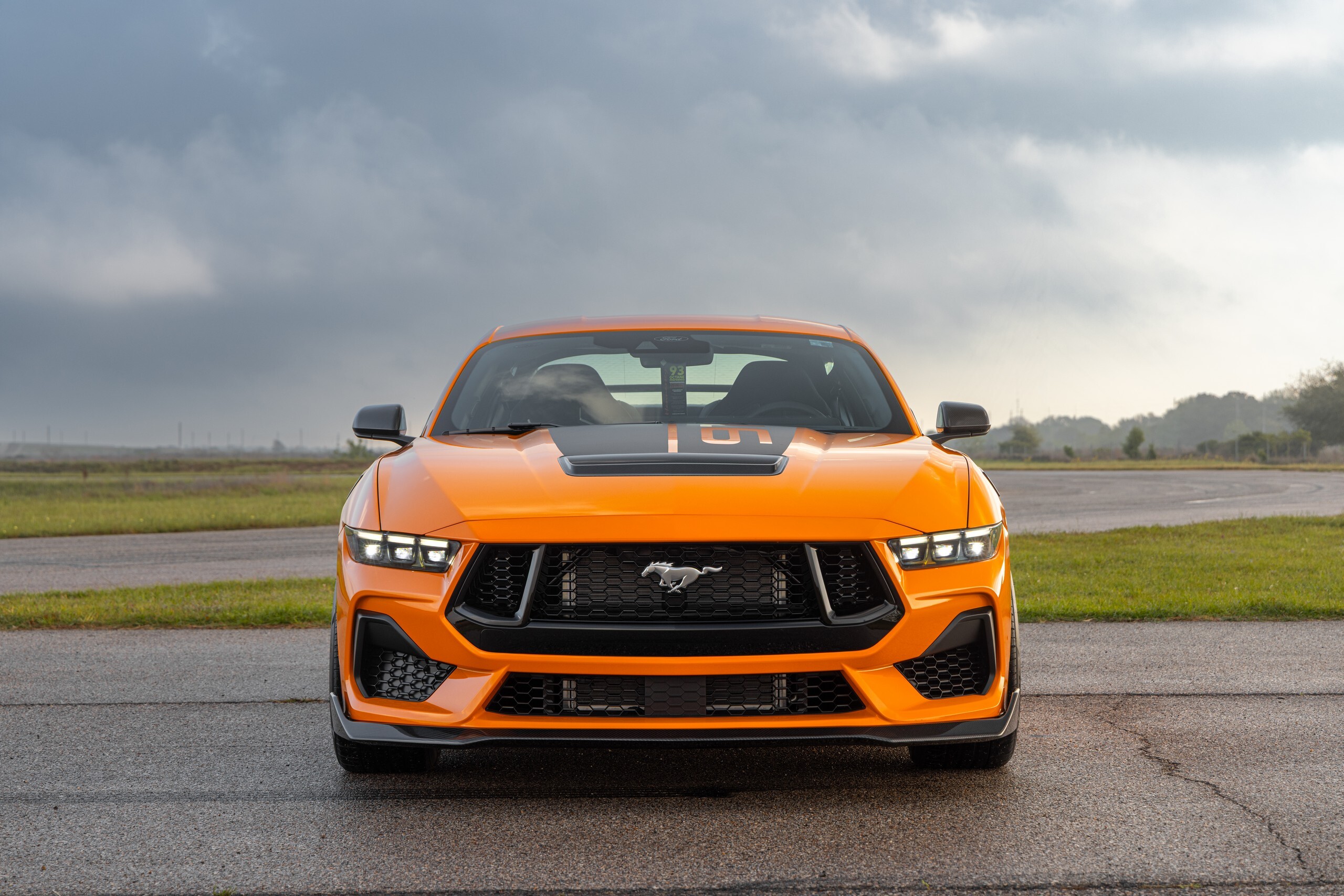 Найпотужніший серійний Mustang від Ford має 815 к.с., каже Hennessey. Затримайся.