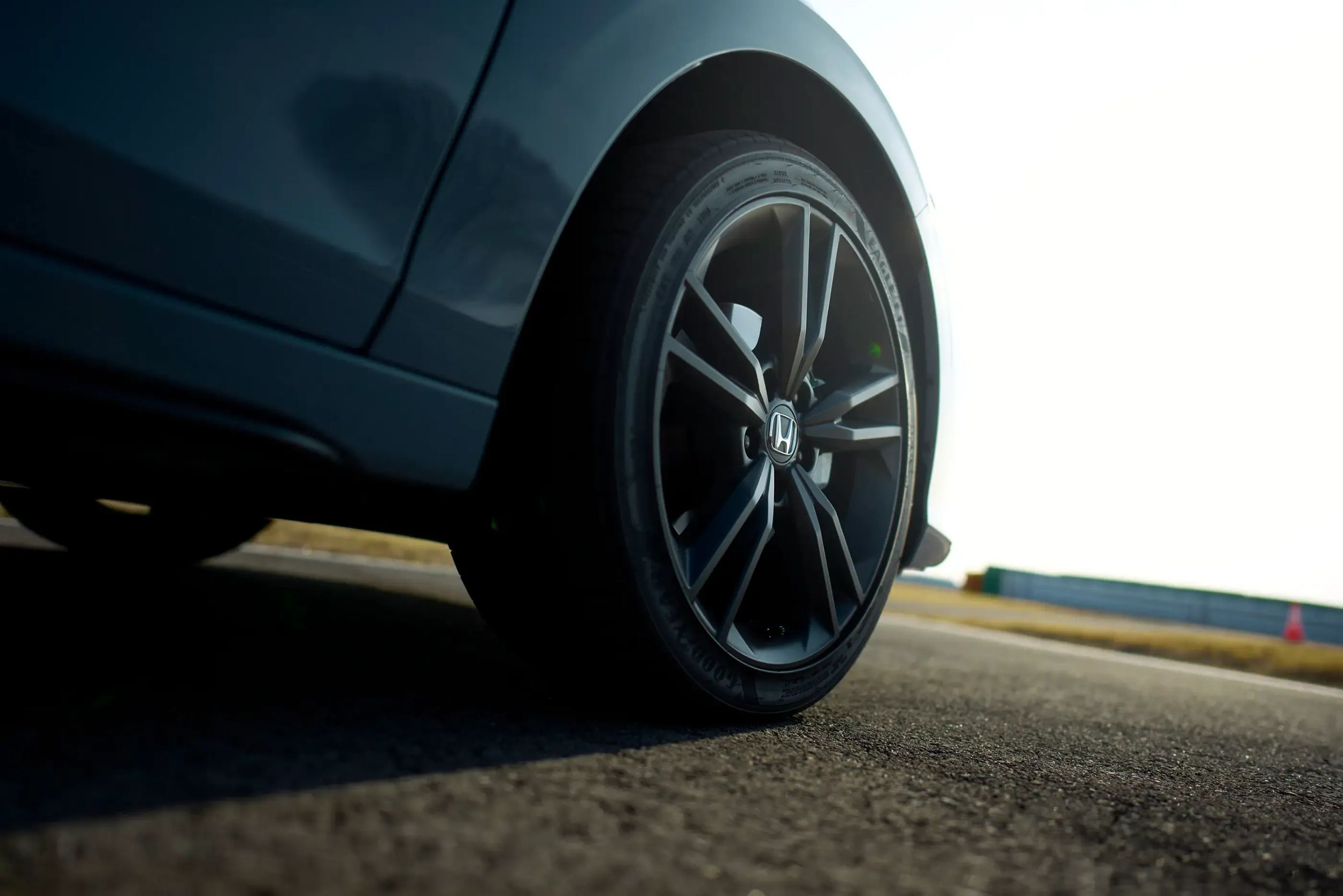 The New Civic RS Hybrid Lost Its Shifter, So Honda Borrowed The Prelude’s Workaround