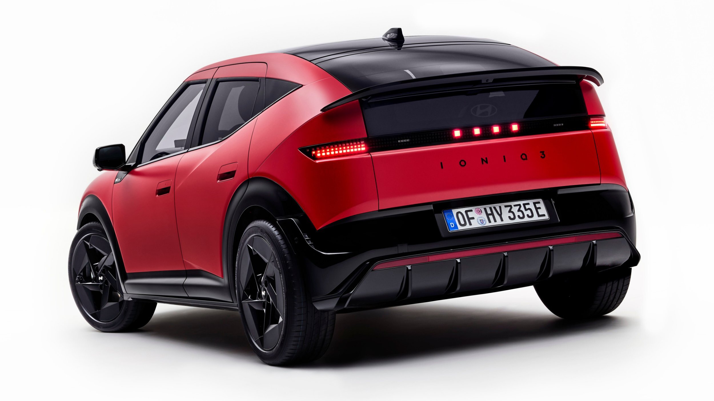 Hyundai’s Ioniq 3 Looks Like Someone Crossed A Veloster With A Pontiac Aztek