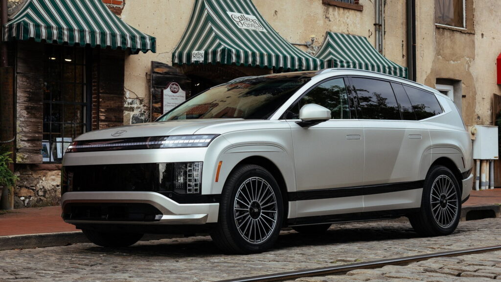  Hyundai&rsquo;s Ioniq 5 N Party Tricks Are Coming To Cars That Aren&rsquo;t N