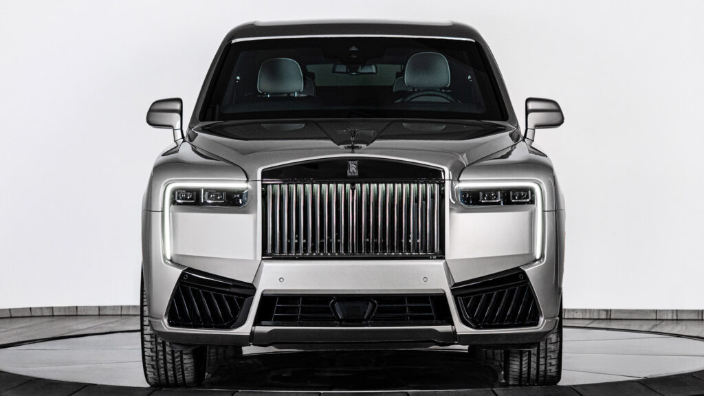  This Rolls-Royce Cullinan Looks Stock But Will Shrug Off A Grenade