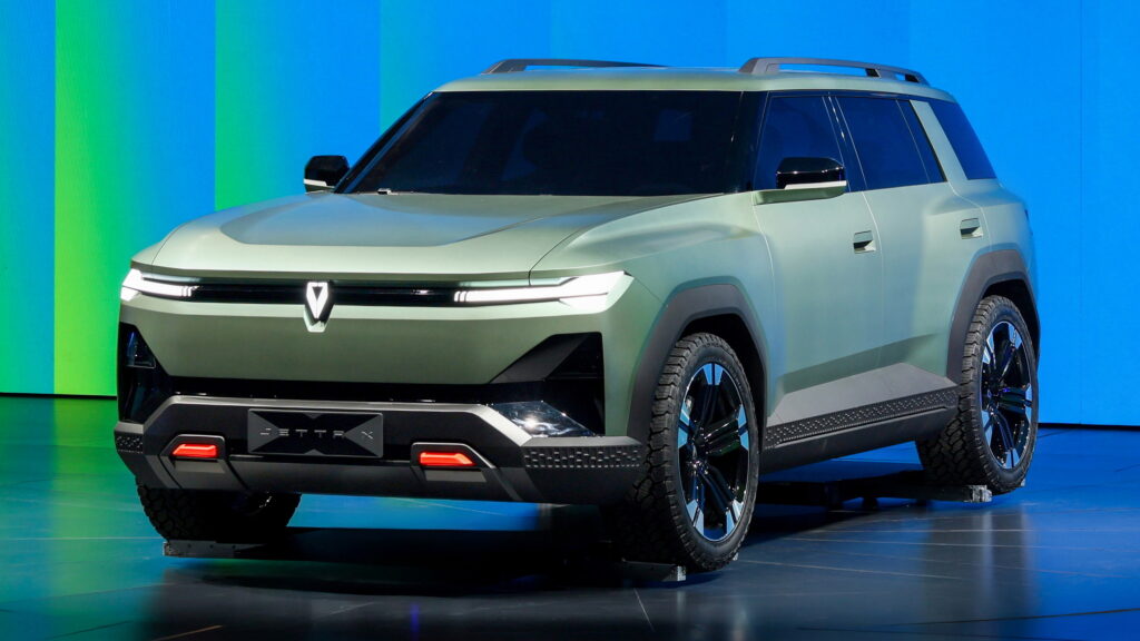  Audi, BMW, And Mercedes Are Building Cars In China Nobody Wants To Buy