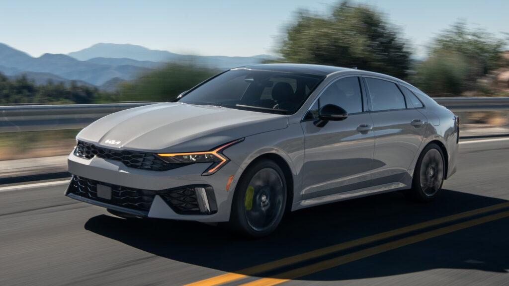  Automakers Killed Sedans For SUVs, Now They Want Them Back