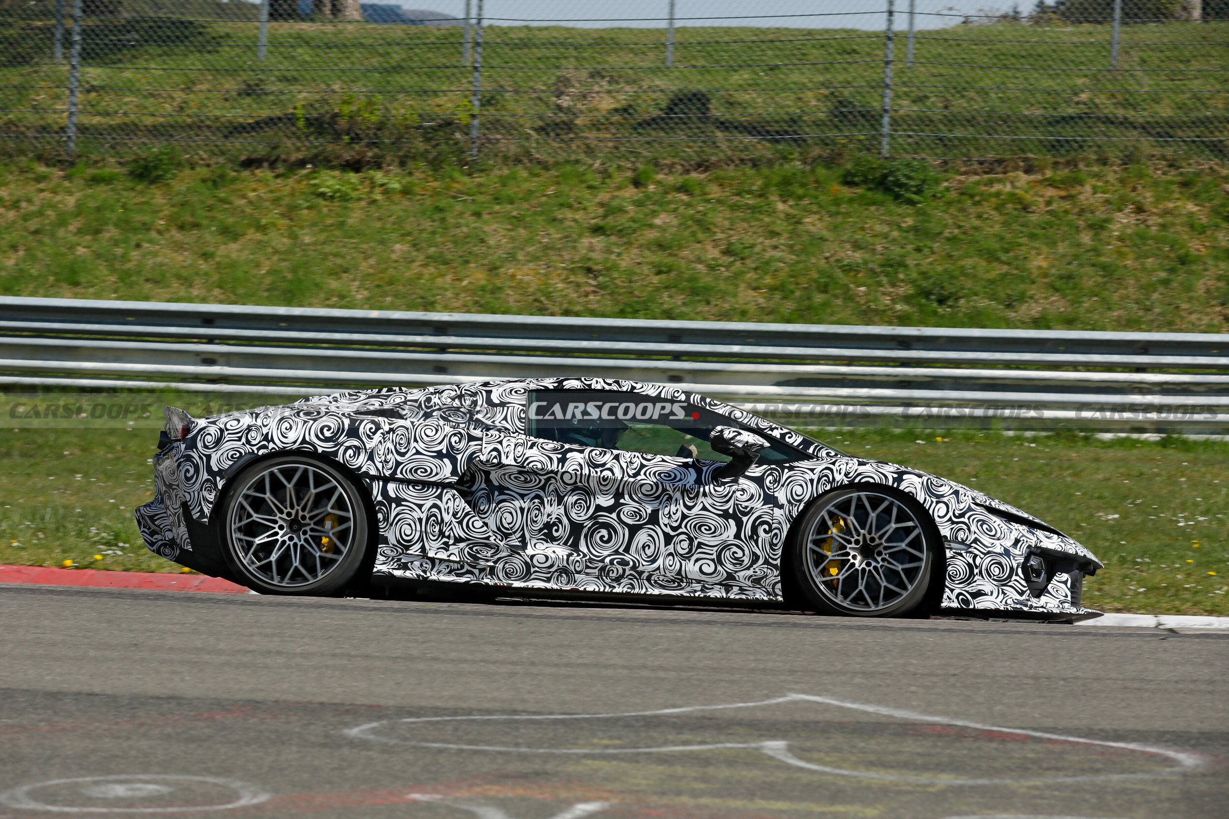 Lamborghini’s Newest V8 Is Already Getting A Second Body Style