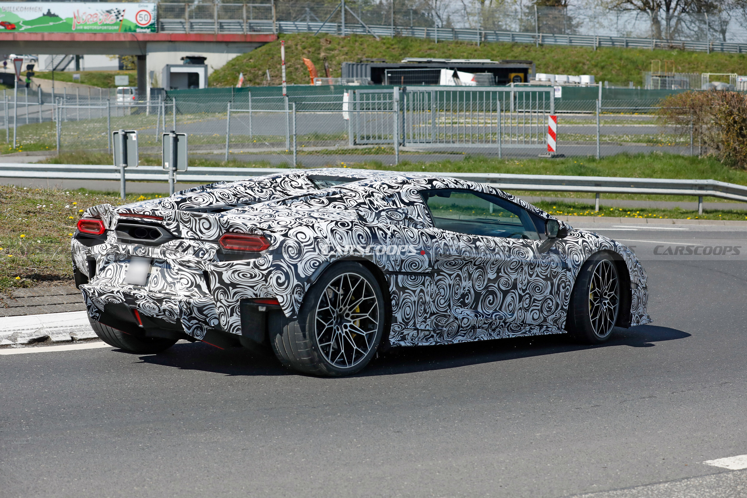 Lamborghini’s Newest V8 Is Already Getting A Second Body Style