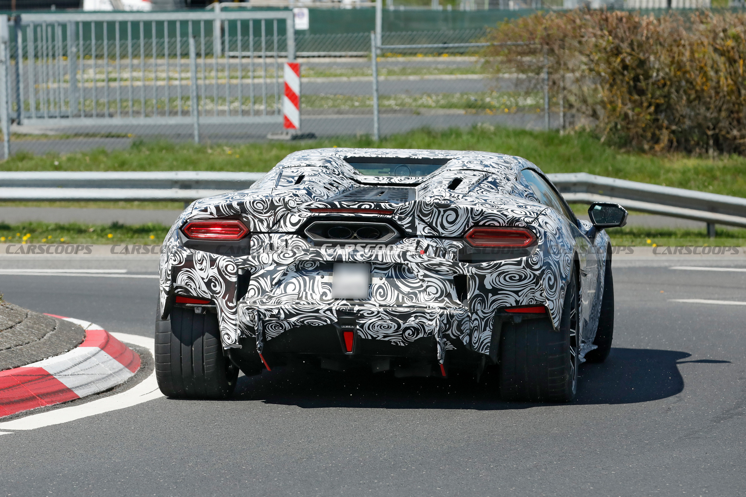 Lamborghini’s Newest V8 Is Already Getting A Second Body Style
