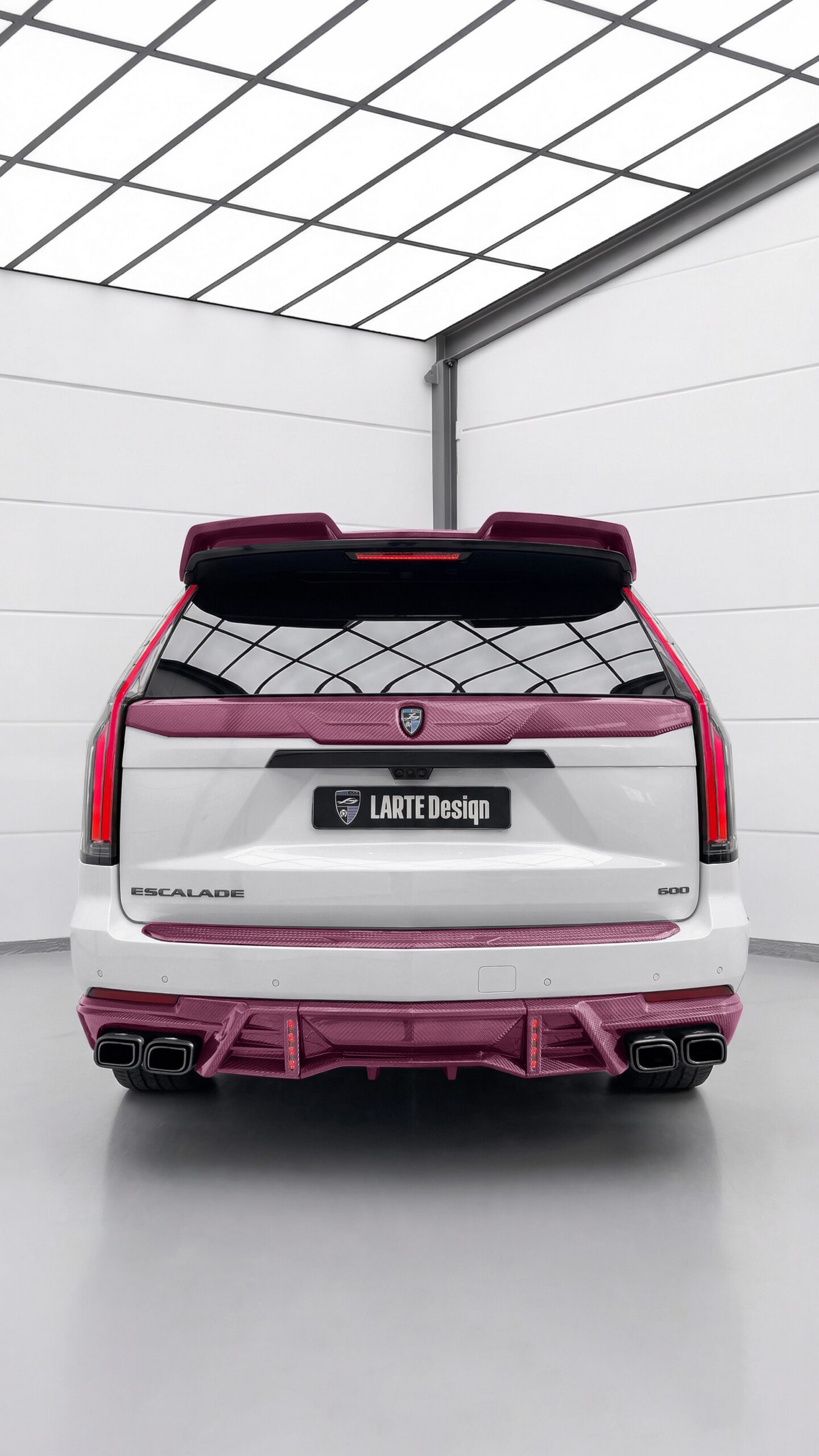 Німецький тюнер має 17 рішень проблеми, якої точно не було у Cadillac Escalade