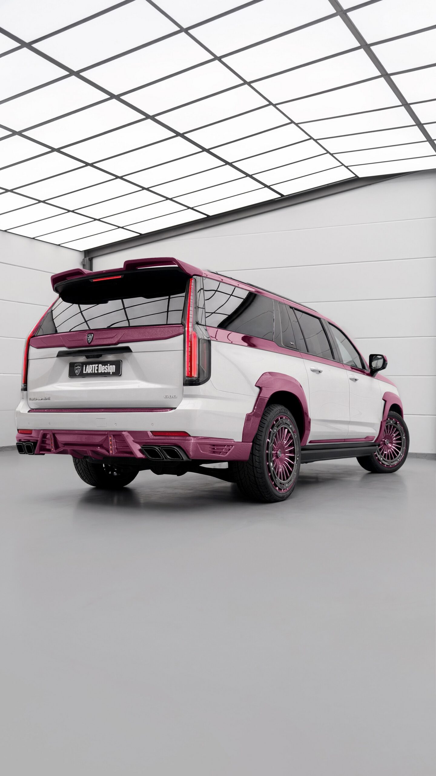 Німецький тюнер має 17 рішень проблеми, якої точно не було у Cadillac Escalade