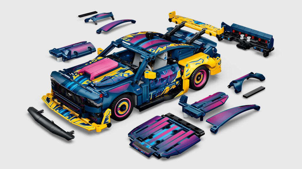  Lego Technic’s $99 Mustang GT Does What Ford’s $46K Version Still Can’t