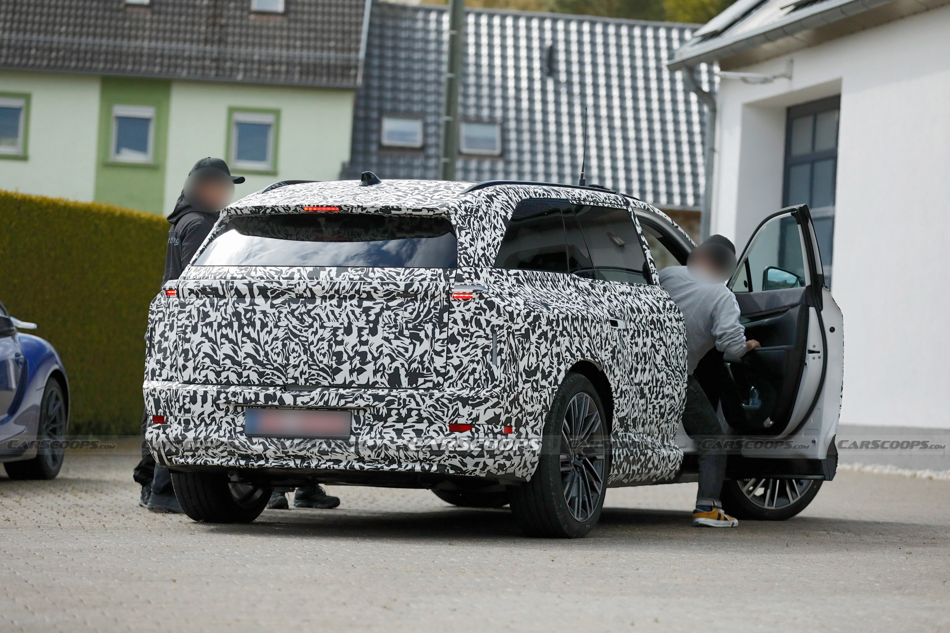 Lexus Is About To Charge You Lexus Money For A Toyota Highlander EV