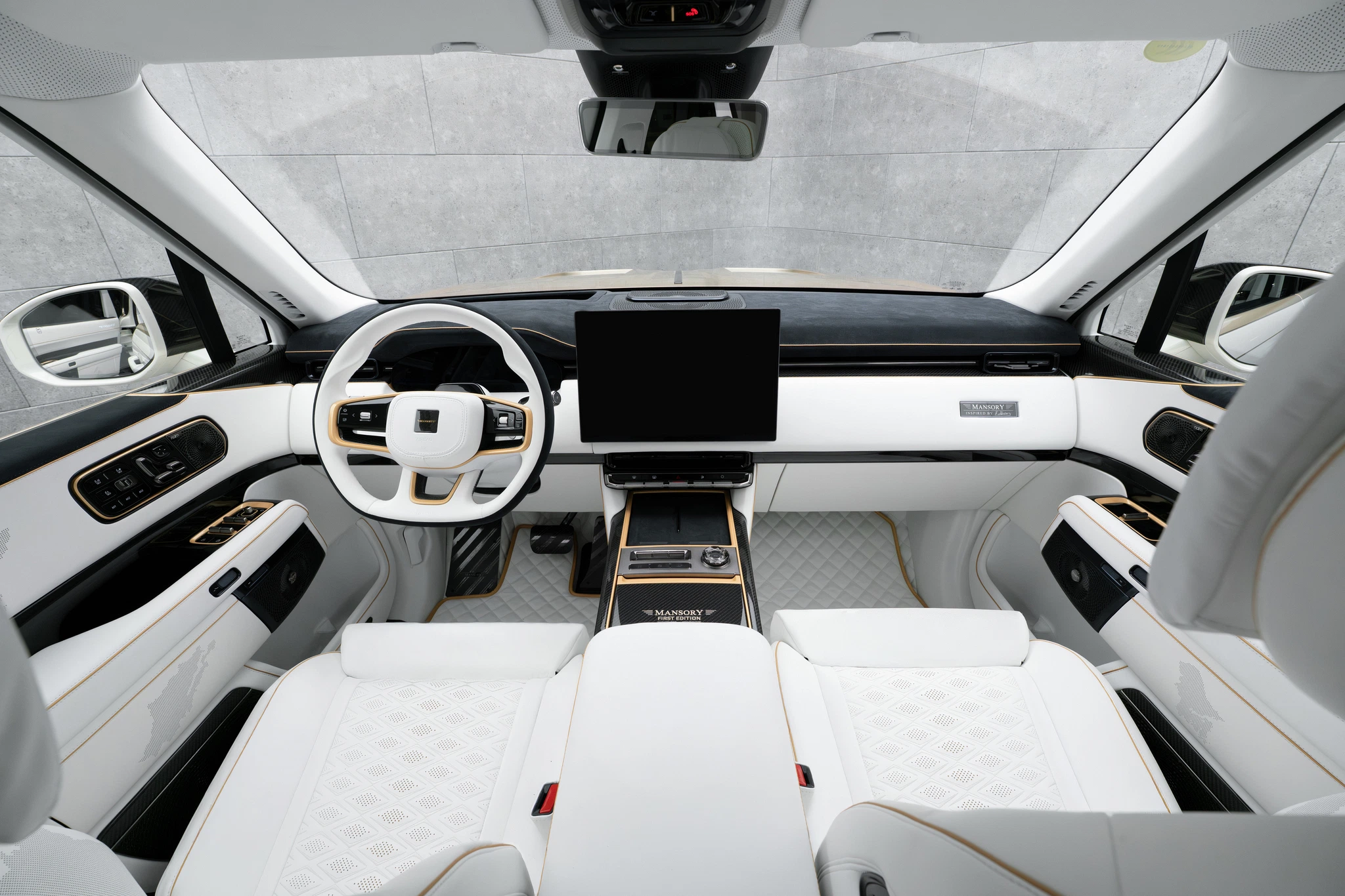 Китайська відповідь на Rolls-Royce Cullinan виглядала стильно, і Mansory це виправила