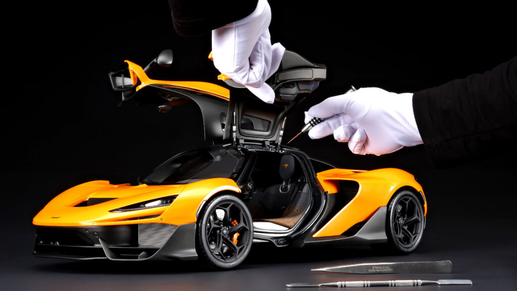  Abu Dhabi Money And Chinese Tech Are Rebuilding McLaren From The Inside Out