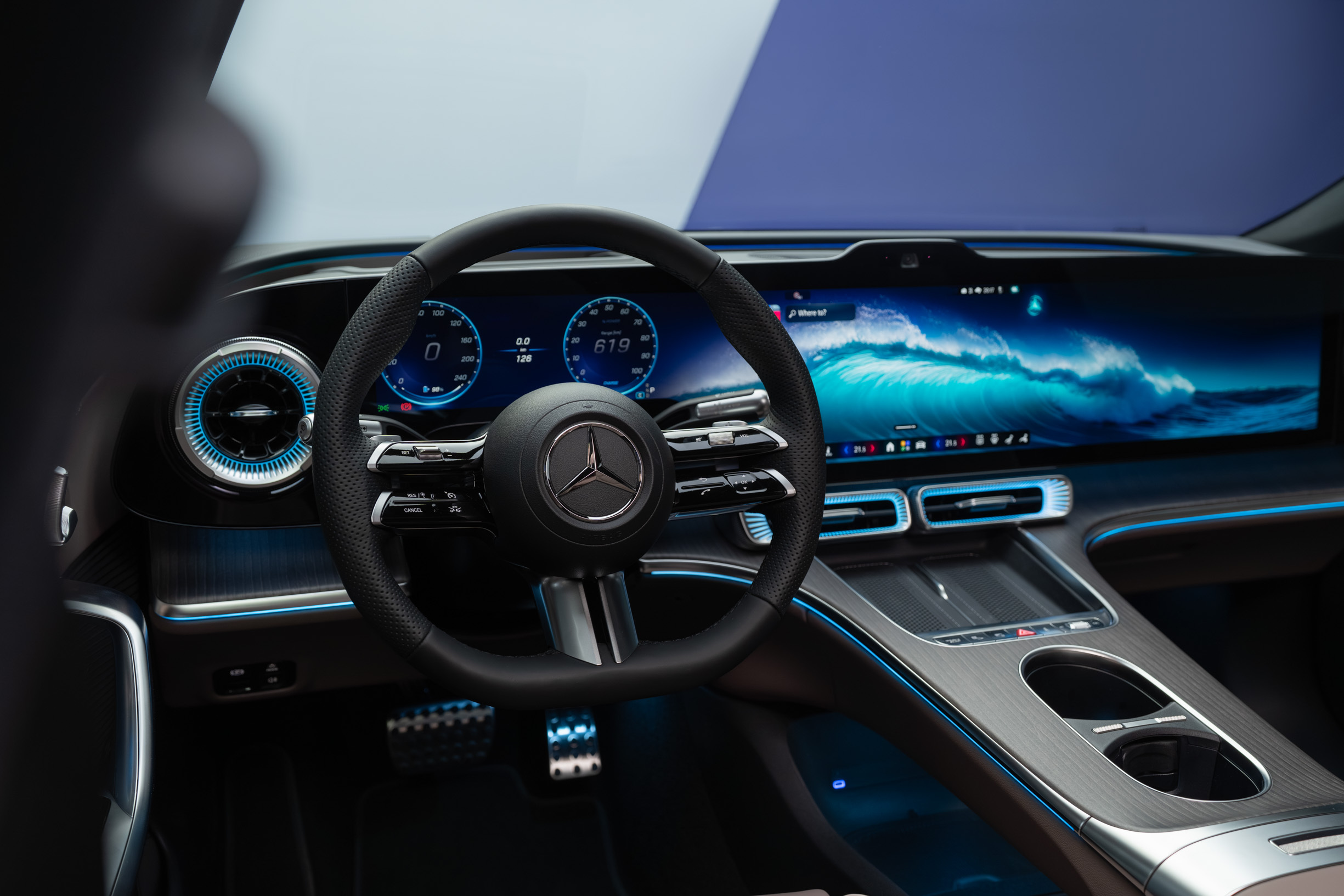 Mercedes’ Electric C-Class Is The BMW i3’s Neue Nightmare