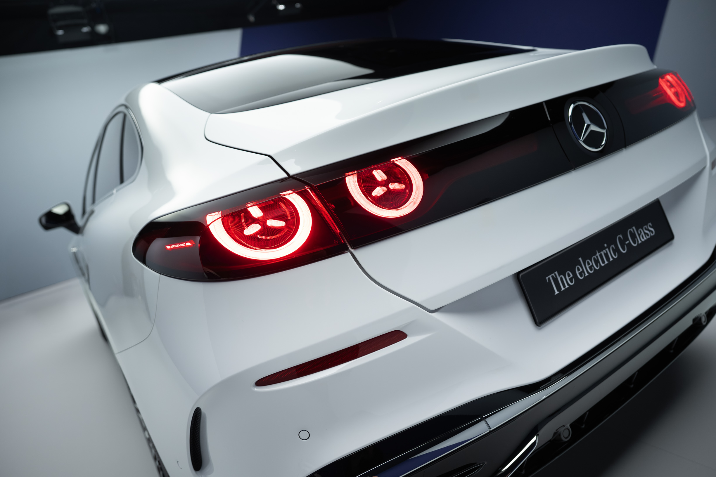 Mercedes’ Electric C-Class Is The BMW i3’s Neue Nightmare