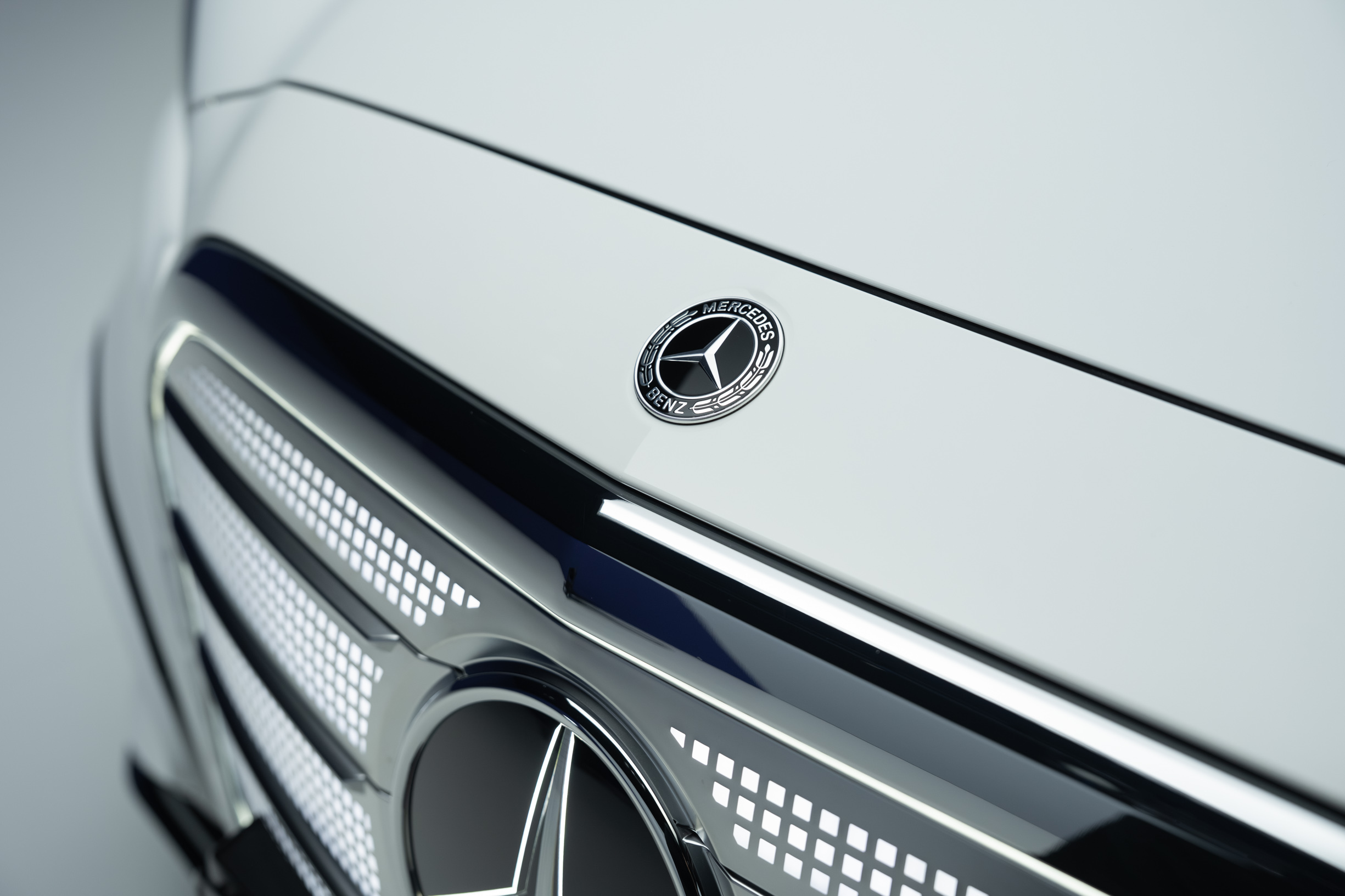 Mercedes’ Electric C-Class Is The BMW i3’s Neue Nightmare