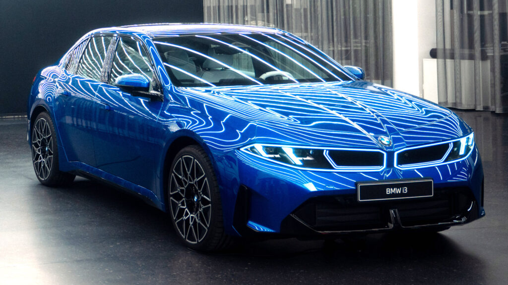  BYD Says Five-Minute Charging Adds 310 Miles, BMW Says Read The Fine Print
