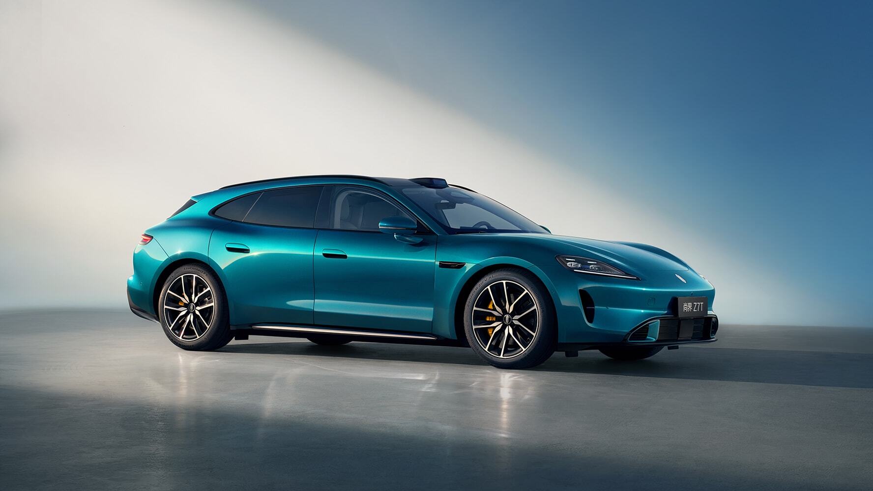 Porsche Charges $134K For The Taycan, SAIC Charges $32K For This