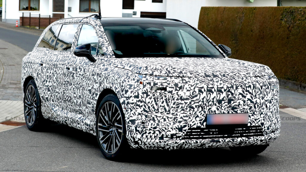  LeBron James Shows What The GMC Hummer EV Edition 1 Is All About