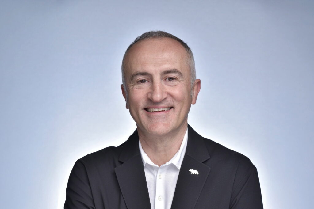  Lucid&rsquo;s Elevator CEO Gets A $1.5M Salary, Two Company Cars, And A $1M Moving Allowance