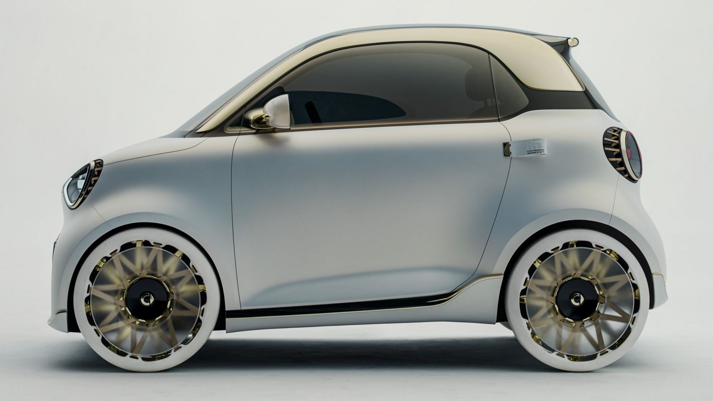 Smart’s Smallest EV Just Grew Almost A Foot, And Mercedes Is To Blame