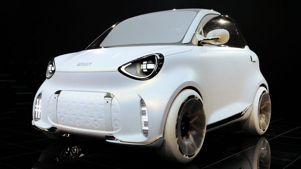  Smart Goes Back To Its City Car Roots With Concept #2
